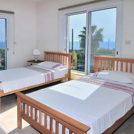 Villa Atlantos *